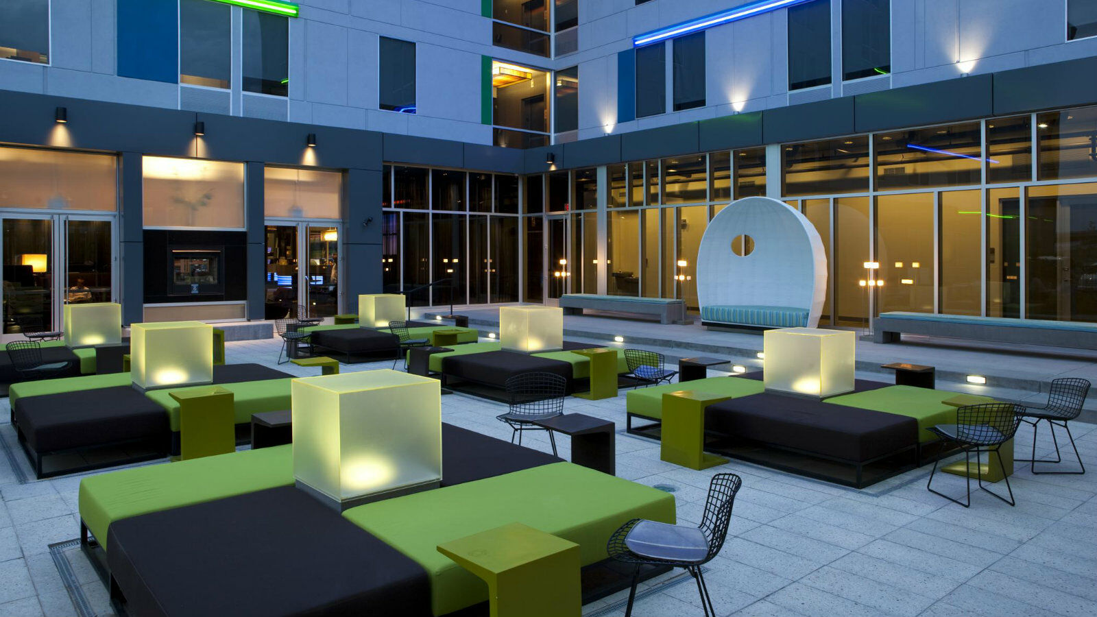 Aloft Denver Airport At Gateway Park Aurora Exterior photo